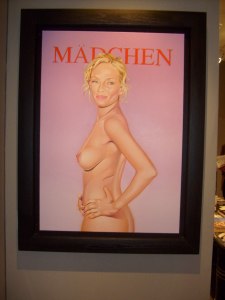Madchen by Mel Ramos (2009) © Photo London Art Reviews.com
