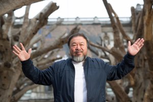 Ai Weiwei presenting his installation Tree in the courtyard at the Royal Academy of Arts, London © Dave Parry, ph. co. Royal Academy of Arts, London